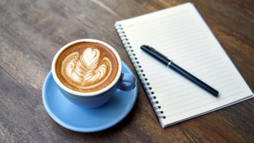 Картинка еда кофе +кофейные+зёрна ручка капучино блокнот