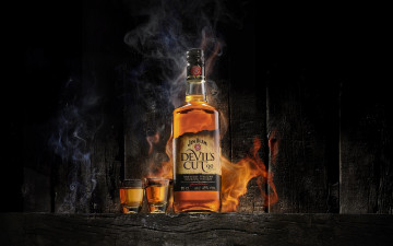 Картинка бренды jim+beam огонь стопка бокал рюмка бутылка бурбон виски американский элитный бренд алкоголь напиток