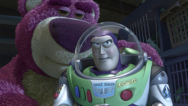 Обои картинки фото мультфильмы, toy story 3, эмоции, космонавт, медведь, игрушка