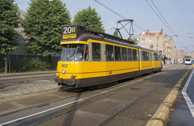 Обои картинки фото техника, трамваи, рельсы, трамвай