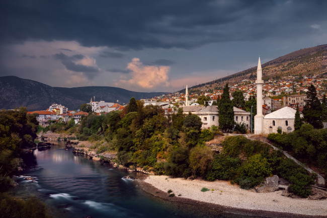 Обои картинки фото mostar,  bosnia and herzegovina, города, - пейзажи, городок, река