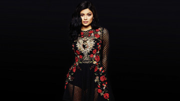 Картинка kylie+jenner +photoshoot+2018 девушки модель 2018 kylie jenner знаменитости