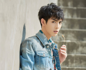 Картинка мужчины wang+hao+xuan ван хаосюань wang hao xuan