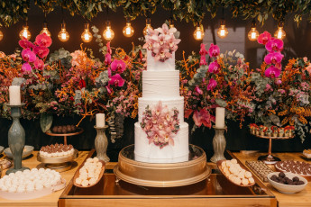 Картинка еда торты свадебный торт свечи сладости