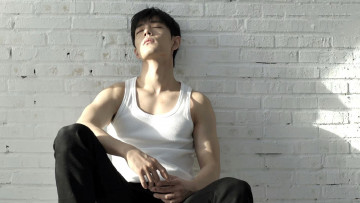 Картинка мужчины xiao+zhan актер майка стена