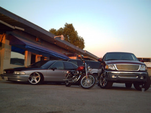 Картинка автомобили разные вместе