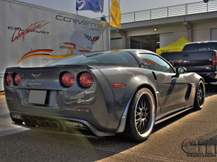 Картинка chevrolet corvette z06 gt3 автомобили выставки уличные фото