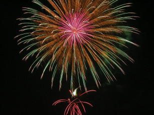 Картинка разное салюты фейерверки