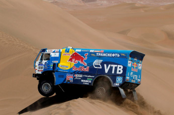 Картинка спорт авторалли ралли пустыня камаз