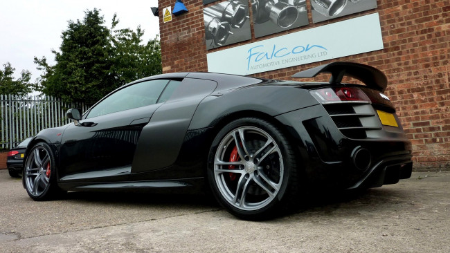 Обои картинки фото audi, r8, автомобили, автомобиль, стиль, изящество, мощь, скорость