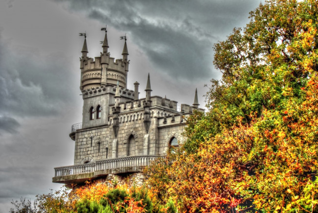 Обои картинки фото города, ласточкино, гнездо, украина, осень, замок