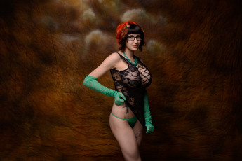 Картинка девушки ariane+saint-amour ariane saint-amour