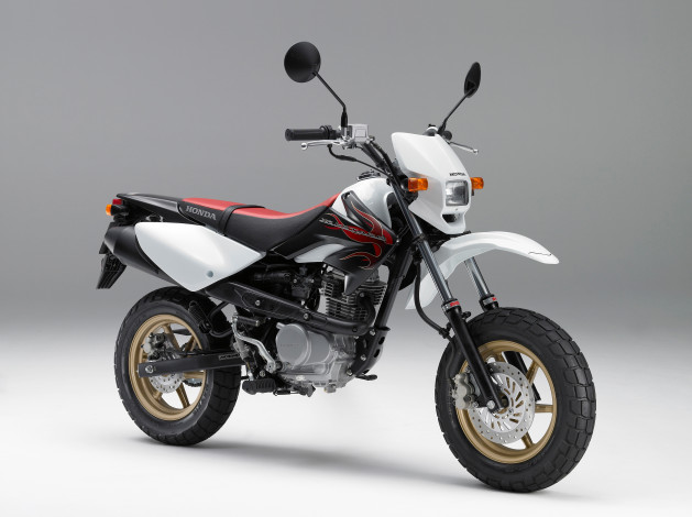 Обои картинки фото мотоциклы, honda