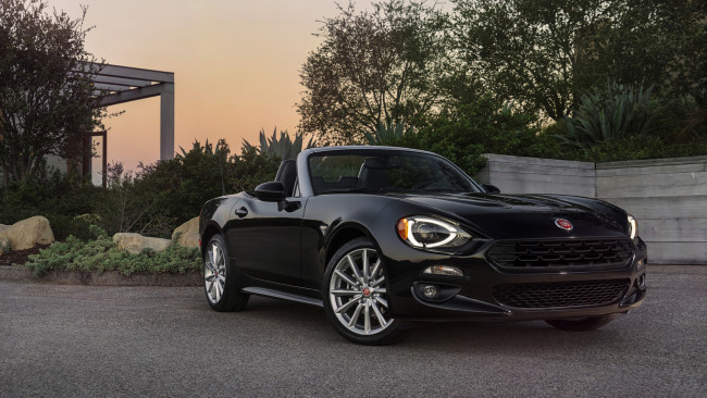 Обои картинки фото fiat 124 spider 2017, автомобили, fiat, spider, 124, чёрный, 2017