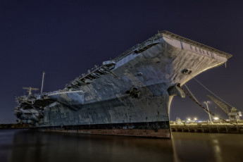 Картинка корабли авианосцы +вертолётоносцы abandoned uss john f kennedy cv-67 авианосец
