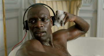 Картинка кино+фильмы 1+1+intouchables наушники ванна пена дрисс