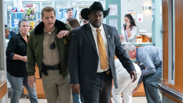 обоя halloween kills ,  2021 , кино фильмы, halloween kills, halloween, kills, кадры, из, фильма, хэллоуин, убивает, фильм, ужасы, актеры