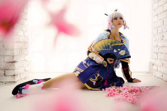 Картинка девушки -+креатив +косплей костюм образ веер цветы