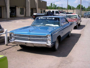 Картинка plymouth fury автомобили выставки уличные фото