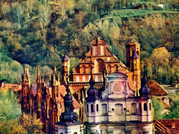 Обои картинки фото st, ana, castle, vilnius, города