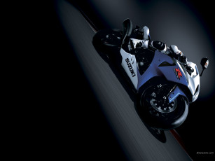 Картинка мотоциклы suzuki