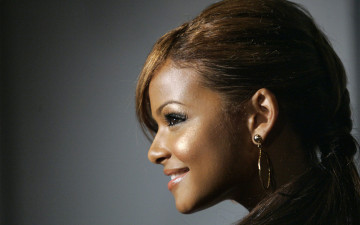 Картинка музыка christina milian улыбка