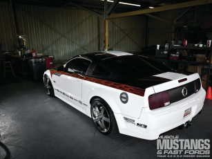 Картинка автомобили mustang ford