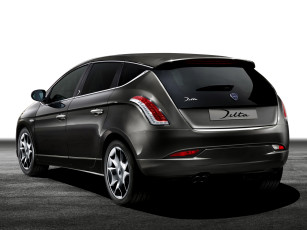 Картинка автомобили lancia delta