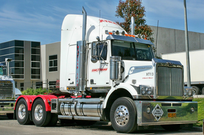 Обои картинки фото western star, автомобили, сша, запчасти, грузовики, тяжелые, western, star, trucks