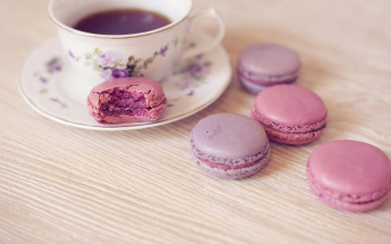 Картинка еда макаруны чай сиреневый