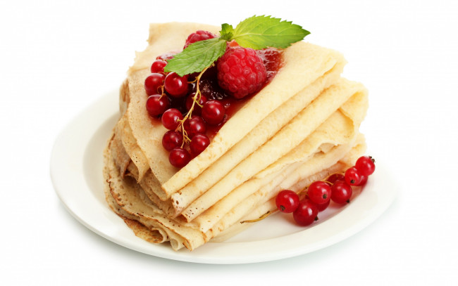 Обои картинки фото еда, блины,  оладьи, стопка, малина, смородина