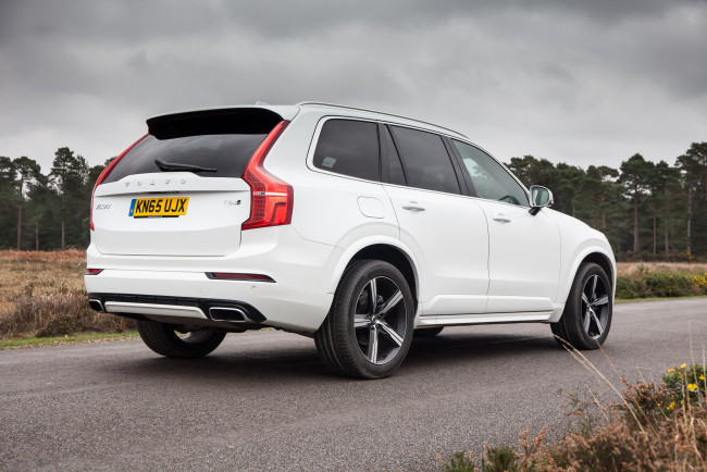 Обои картинки фото автомобили, volvo, xc90, t6, r-design, uk-spec, 2015г, светлый