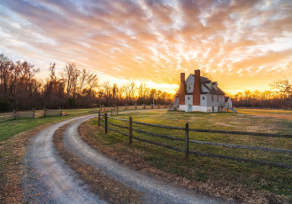 Картинка города -+здания +дома простор