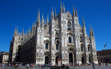 Картинка города милан+ италия собор