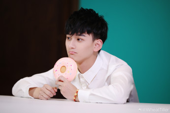 Картинка мужчины ji+li цзи ли ji li