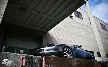 Картинка автомобили aston martin