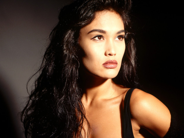 Обои картинки фото Tia Carrere, девушки, актриса