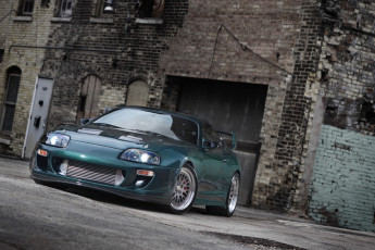 Картинка автомобили toyota supra