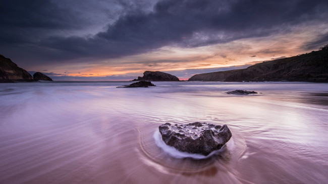 Обои картинки фото природа, побережье, пейзаж, камни, вода, песок, закат, море
