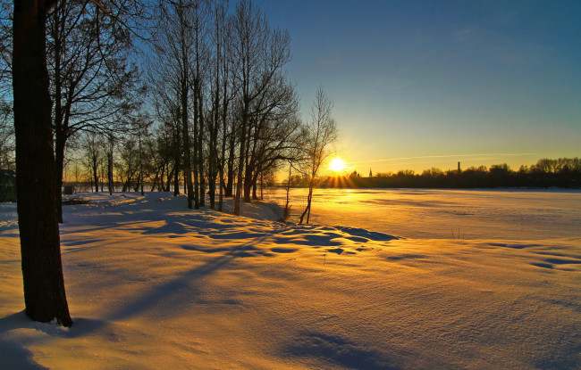 Обои картинки фото природа, зима, снег, закат, деревья