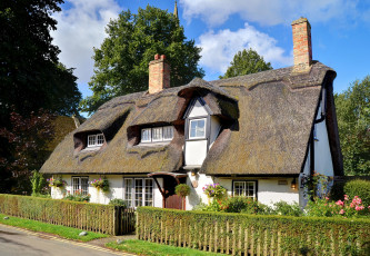 Картинка города -+здания +дома сельский дом