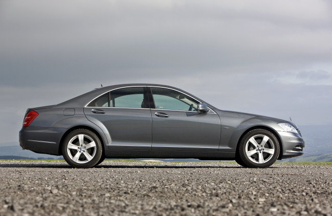 Обои картинки фото автомобили, mercedes-benz, s, 350, cdi, uk-spec, w221
