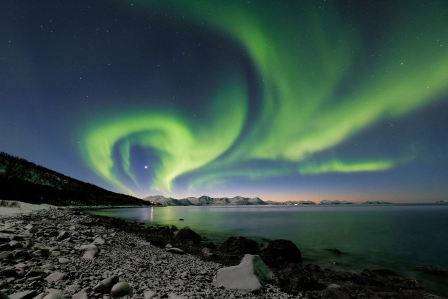 Обои картинки фото природа, северное сияние, простор