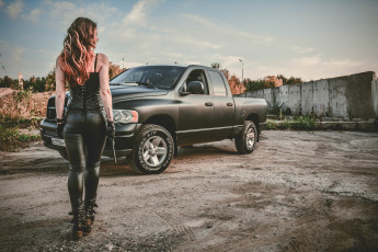 обоя автомобили, -авто с девушками, dodge, ram