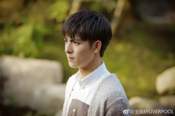 Картинка мужчины wang+hao+xuan ван хаосюань wang hao xuan