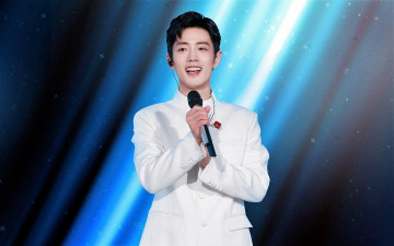 Картинка мужчины xiao+zhan актер пиджак микрофон