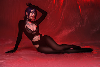 Картинка alin+ma+ xenon девушки девушка женщина разноцветная сексуальная модель звезда позирует разная обувь верхняя стильная одежда нижнее эротическое бельё трусы лифчик аксессуары макияж колготки чулки и множество элементов на фотографии