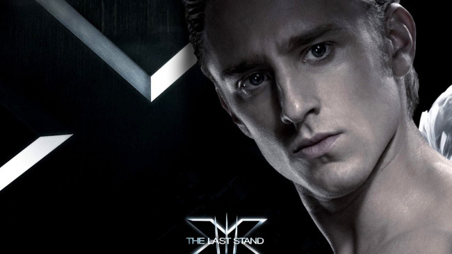 Обои картинки фото кино фильмы, x-men 3, парень, лицо, крылья