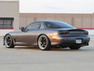 Картинка автомобили mazda