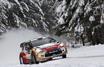 Картинка спорт авторалли citroen ds3 rally wrc елки лес снег передок фары зима